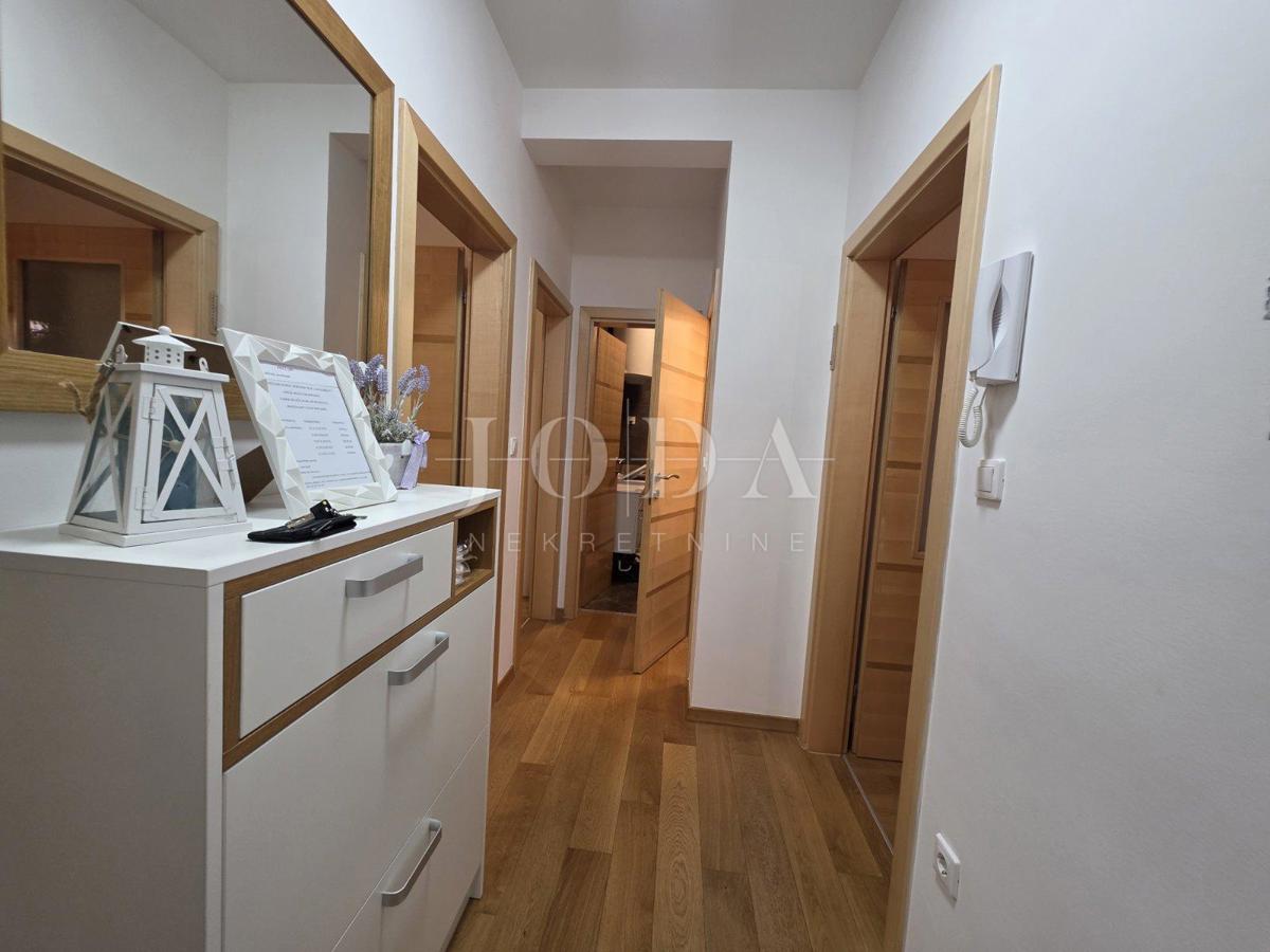 Crikvenica, pritlično stanovanje na odlični lokaciji