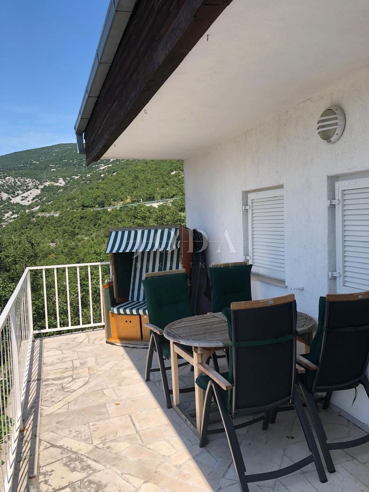 Hiša Klenovica, Novi Vinodolski, 100m2