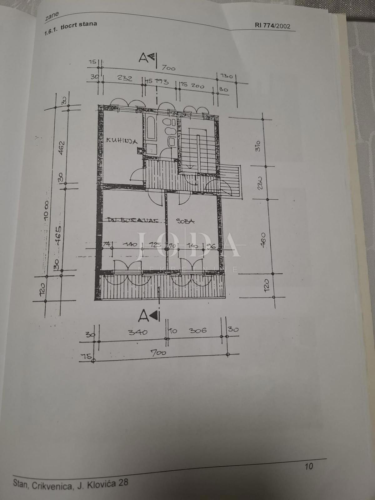 Apartma v bližini morja z dvema balkonoma 