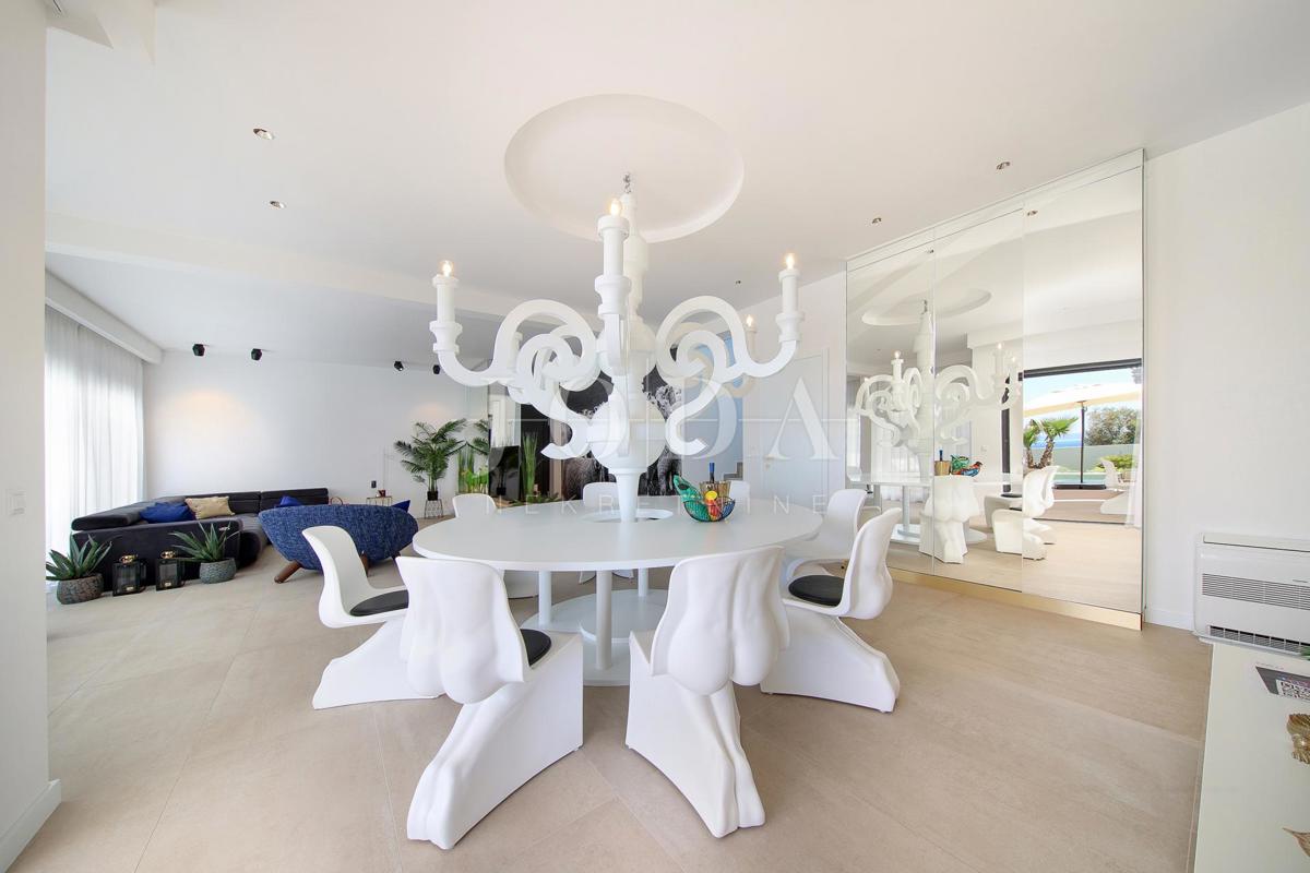 Hiša Novalja,  luxury villa