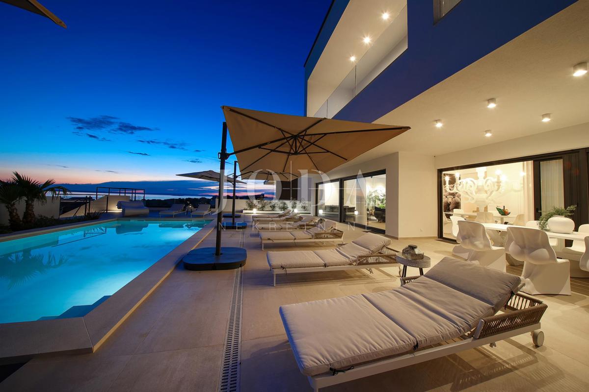 Hiša Novalja,  luxury villa