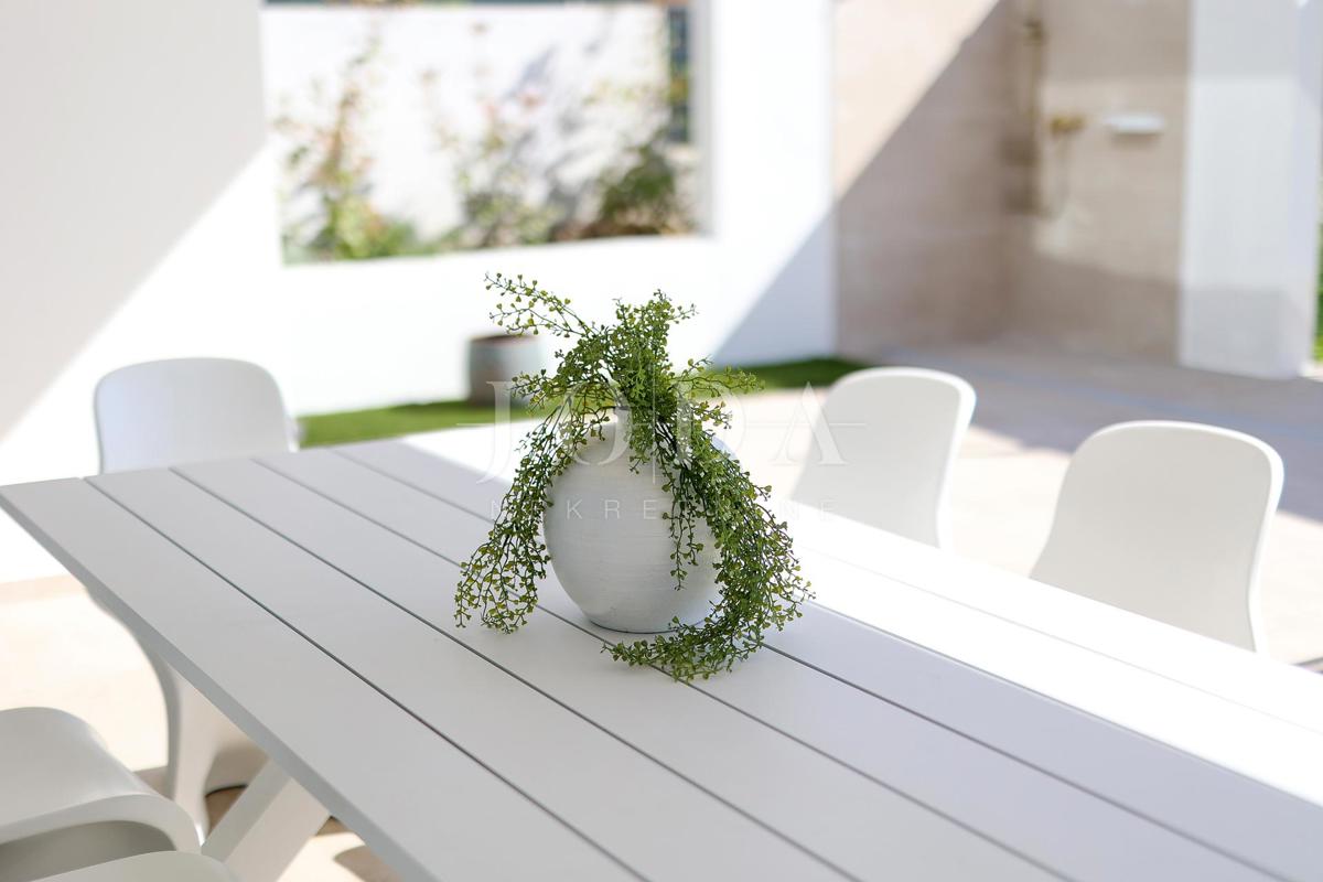 Hiša Novalja,  luxury villa