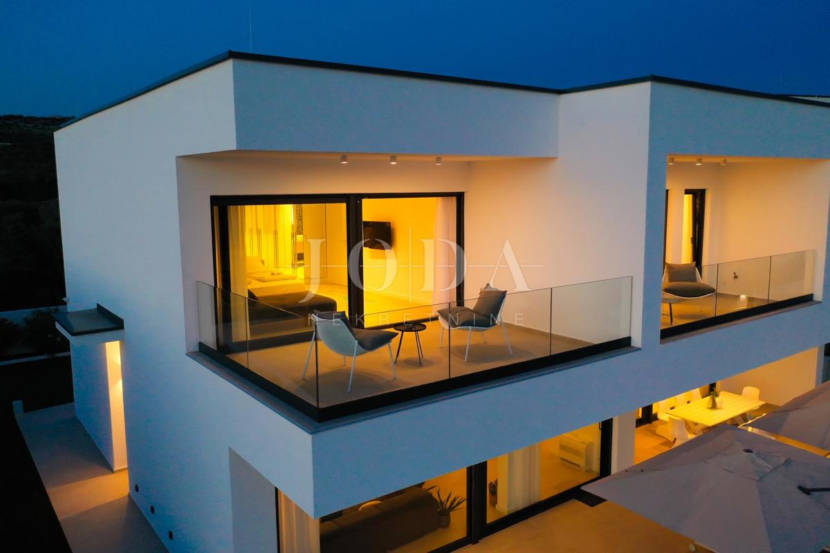 Hiša Novalja,  luxury villa