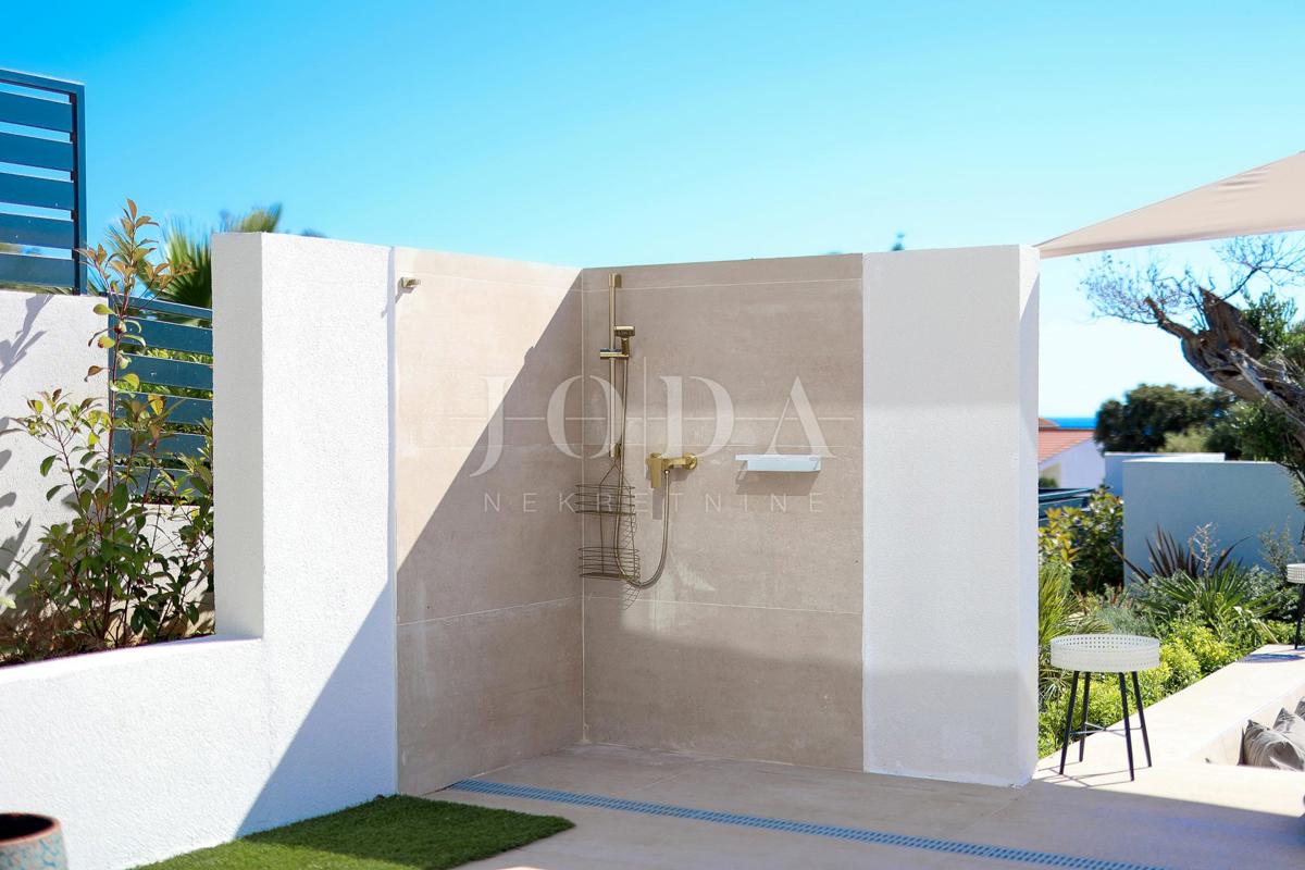 Hiša Novalja,  luxury villa