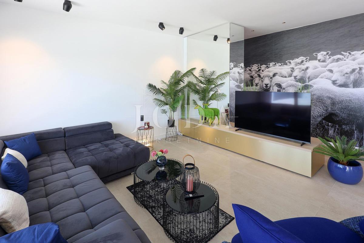 Hiša Novalja,  luxury villa