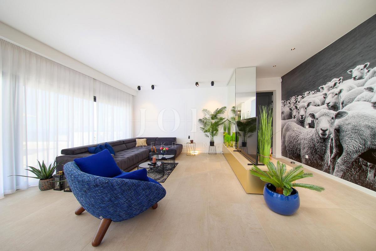 Hiša Novalja,  luxury villa