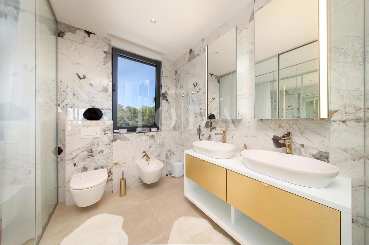 Hiša Novalja,  luxury villa