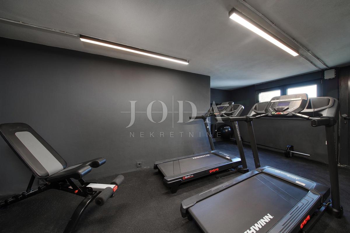 Hiša Novalja,  luxury villa