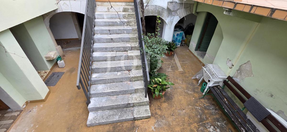 Hiša Grižane-Belgrad, Vinodolska Općina, 170m2