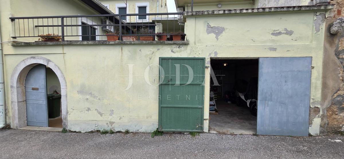 Hiša Grižane-Belgrad, Vinodolska Općina, 170m2