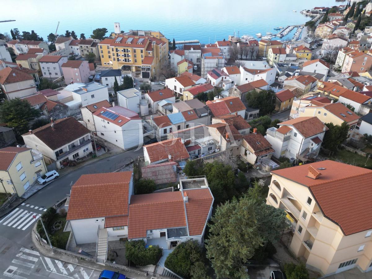 Prodamo stanovanje v Selcih, odlična lokacija in pogled na morje