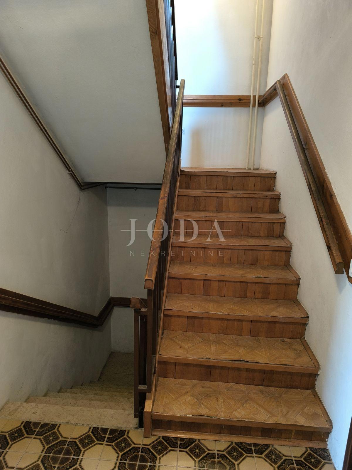 Hiša Centar, Samobor, 200m2