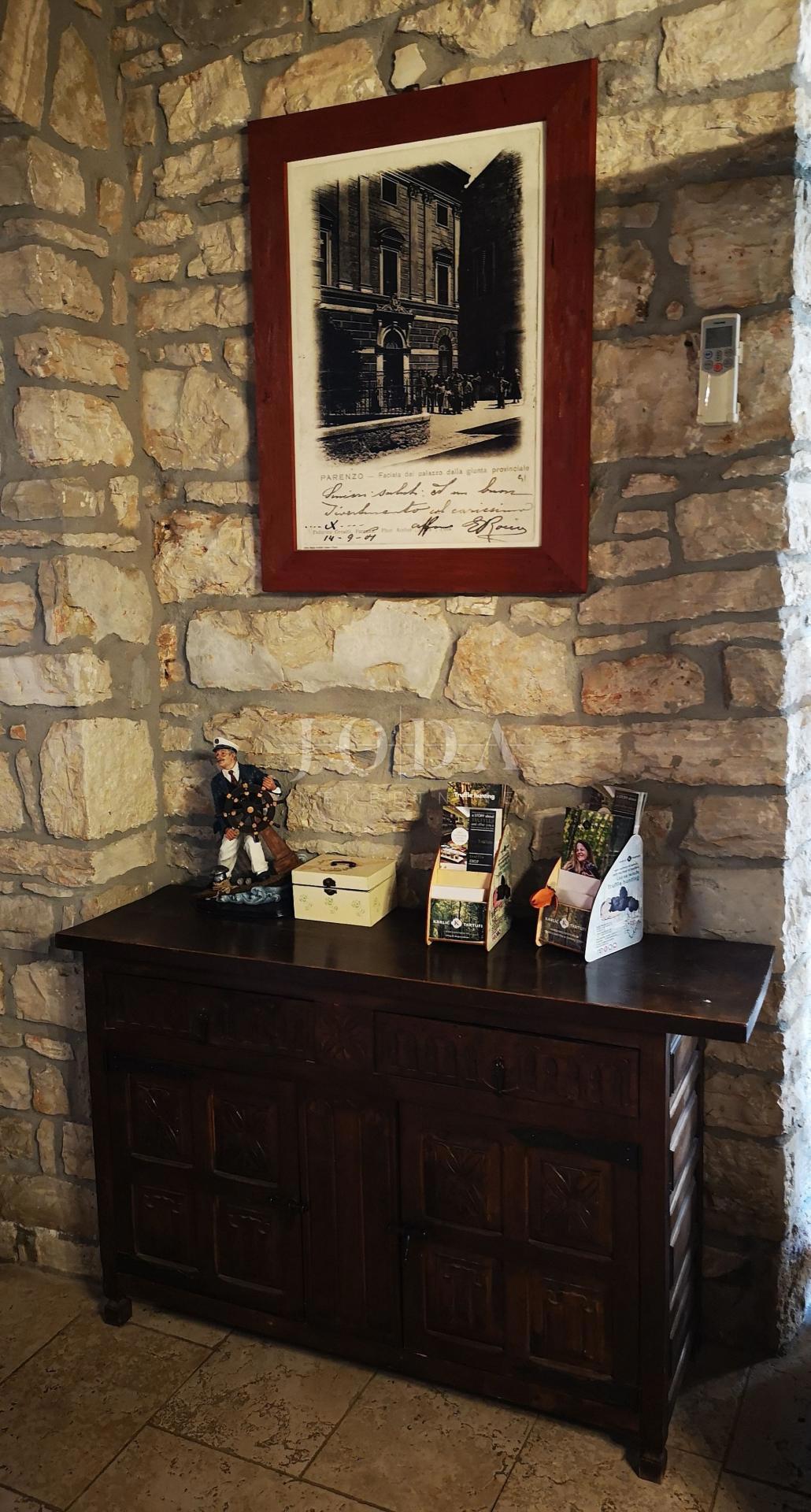 Hiša Tar, Tar-Vabriga, 321,48m2