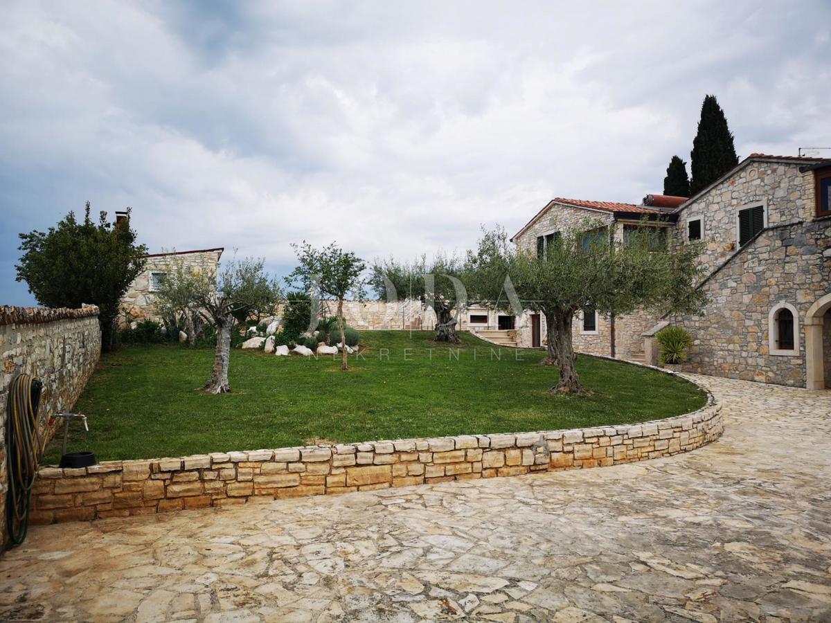 Hiša Tar, Tar-Vabriga, 321,48m2