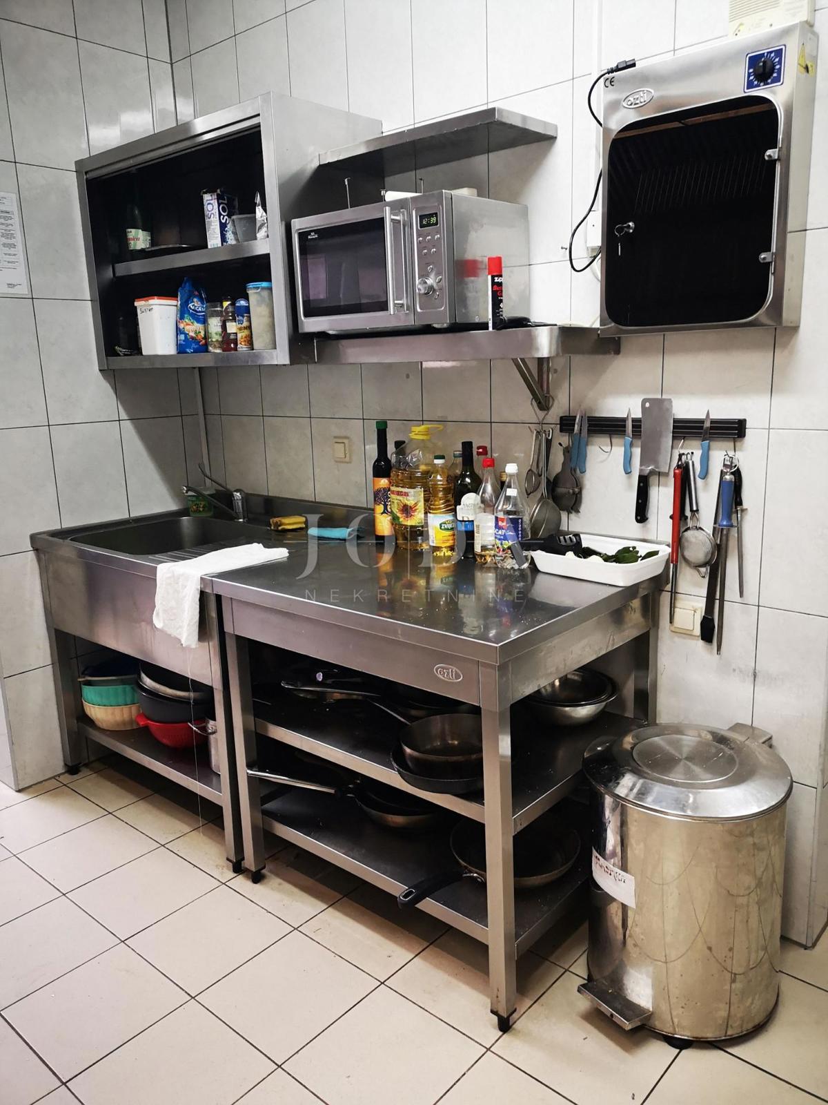 Hiša Tar, Tar-Vabriga, 321,48m2