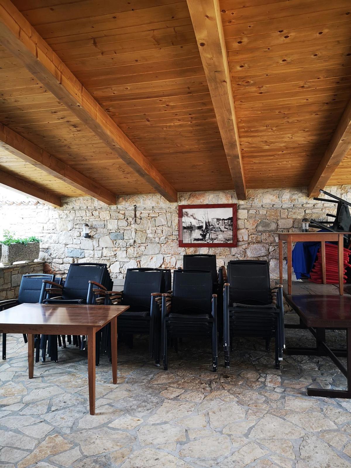 Hiša Tar, Tar-Vabriga, 321,48m2