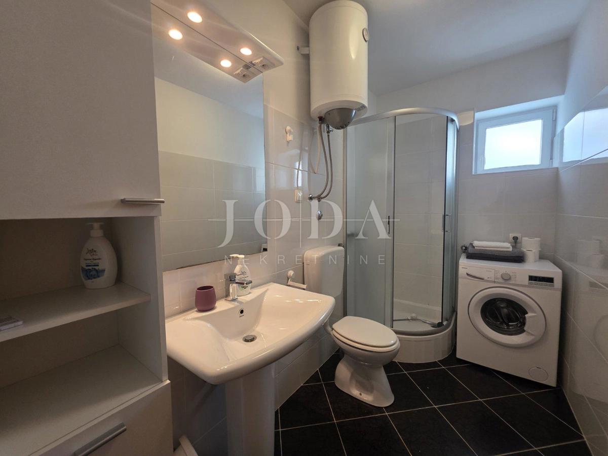 Stanovanje Novi Vinodolski, 58,35m2