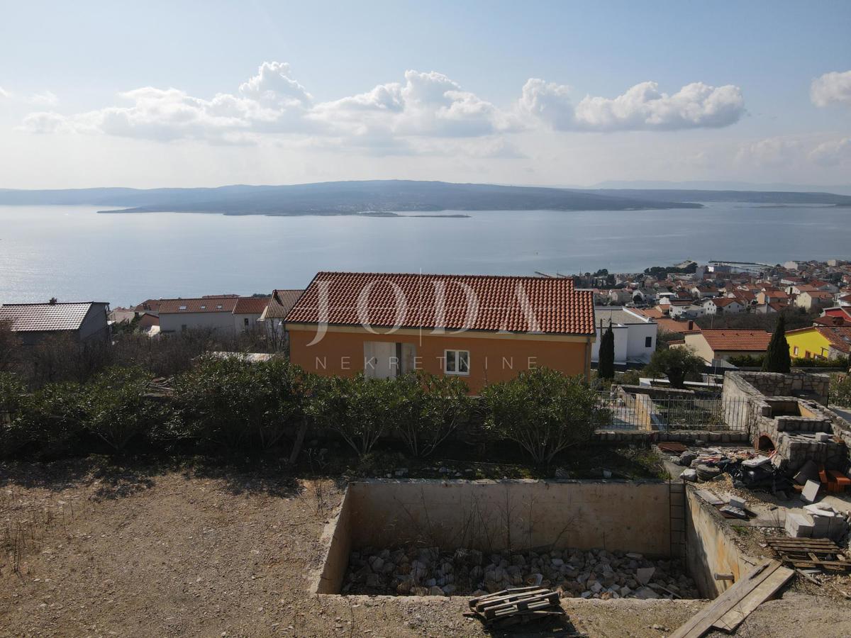 Zemljišče Crikvenica, 696m2