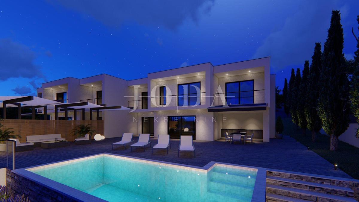 Hiša Crikvenica, 456m2