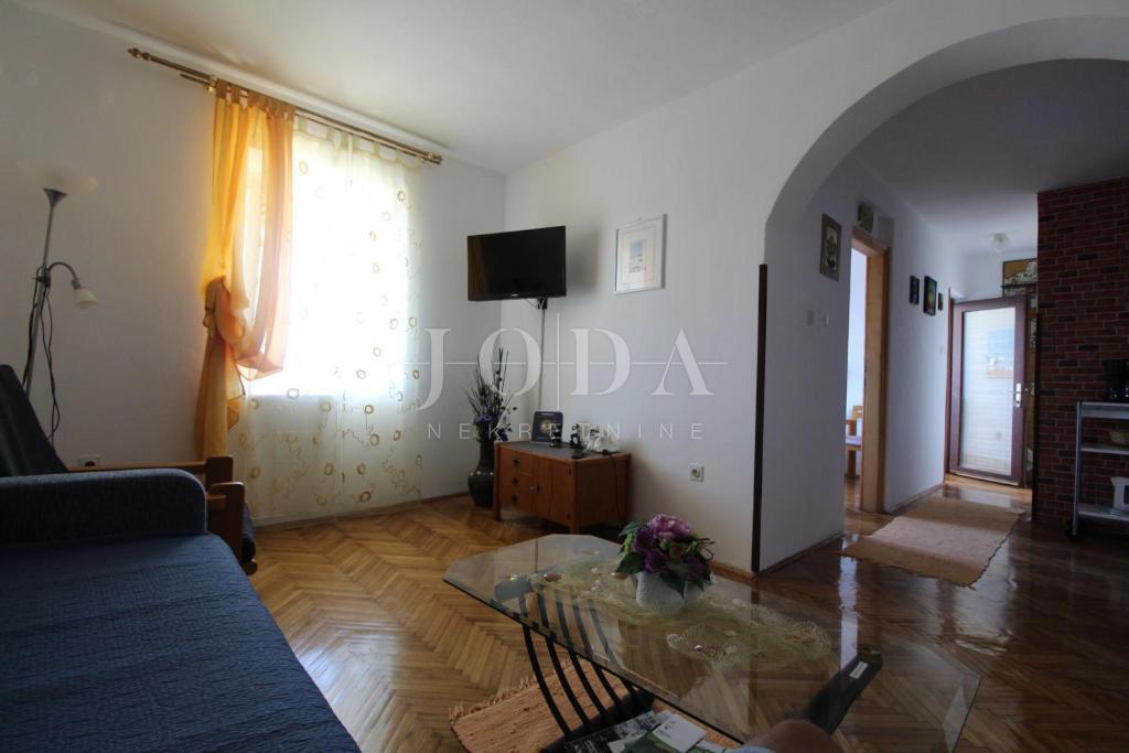 Hiša Sveti Juraj, Senj, 230m2