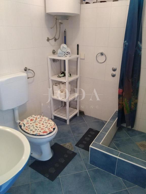 Hiša Sveti Juraj, Senj, 230m2