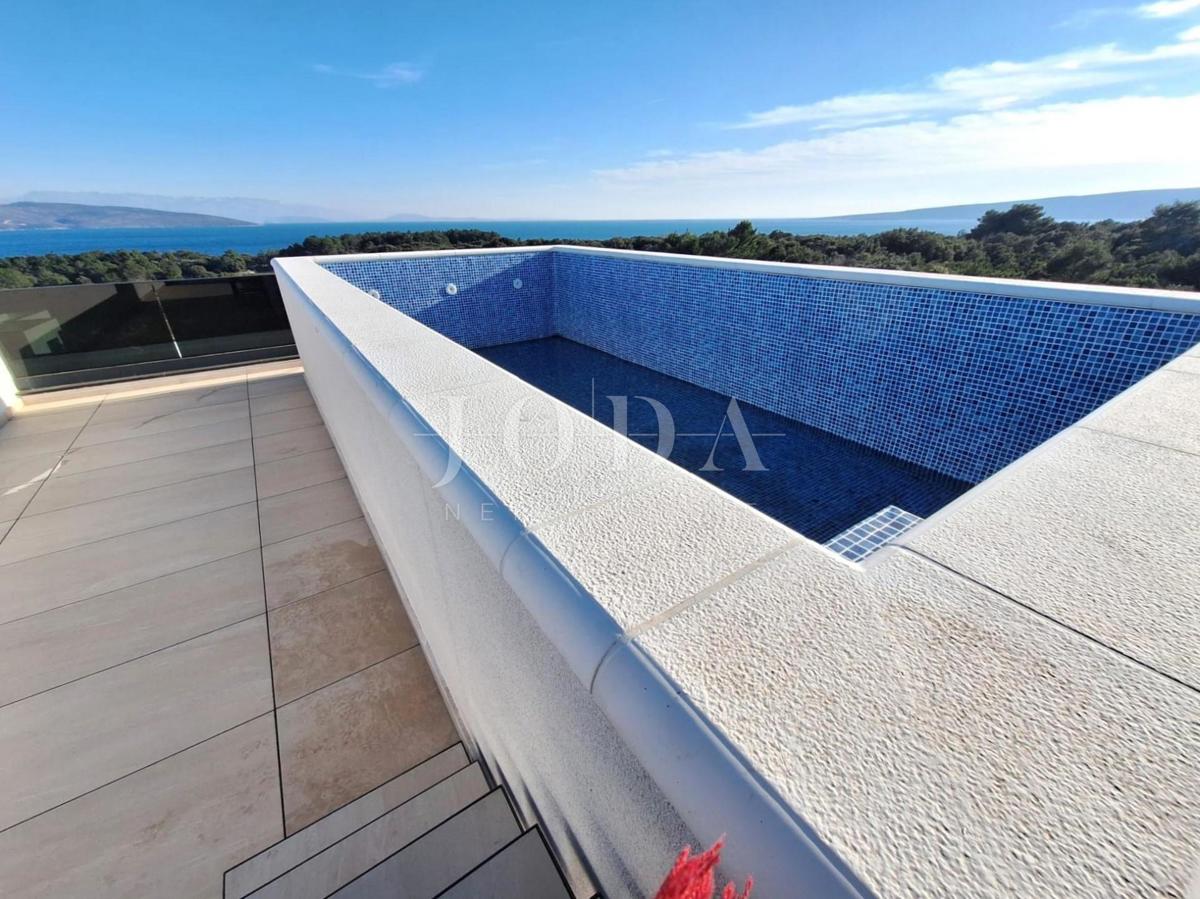 Luksuzno stanovanje z bazenom in teraso, mesto Krk