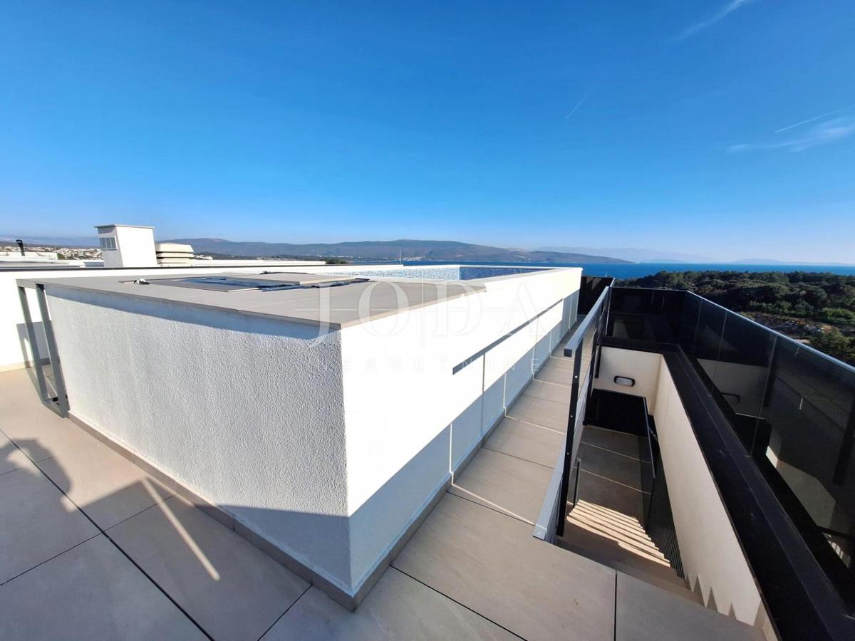 Luksuzno stanovanje z bazenom in teraso, mesto Krk