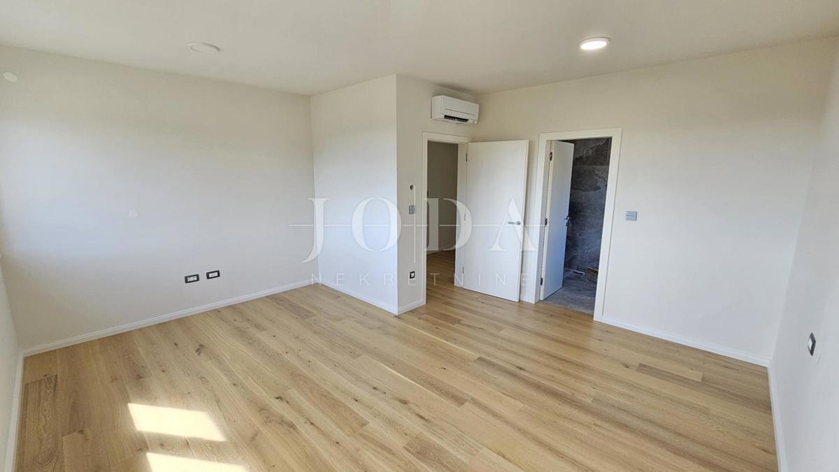 Stanovanje Selce, Crikvenica, 150,48m2