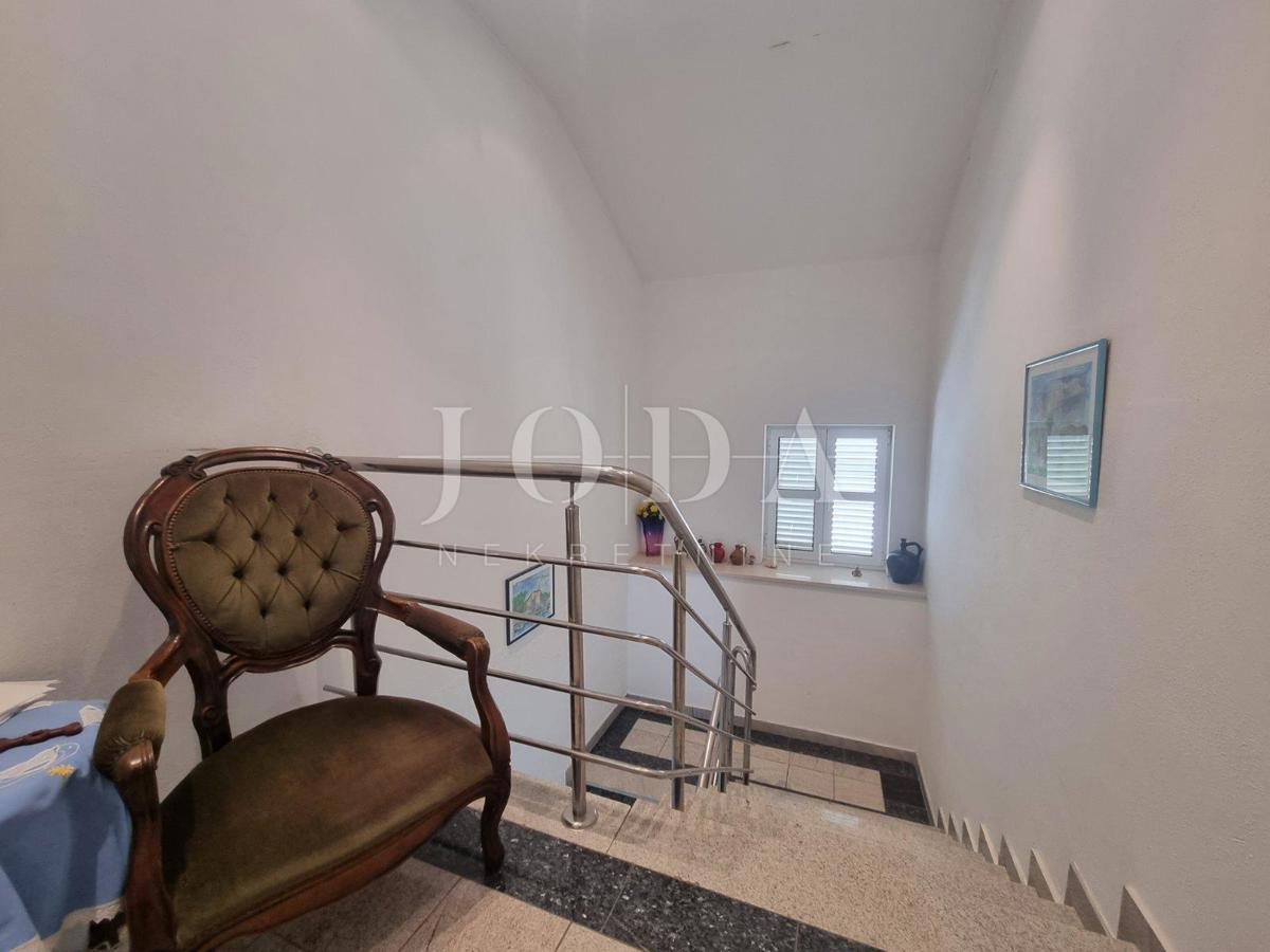 Hiša Crikvenica, 520m2