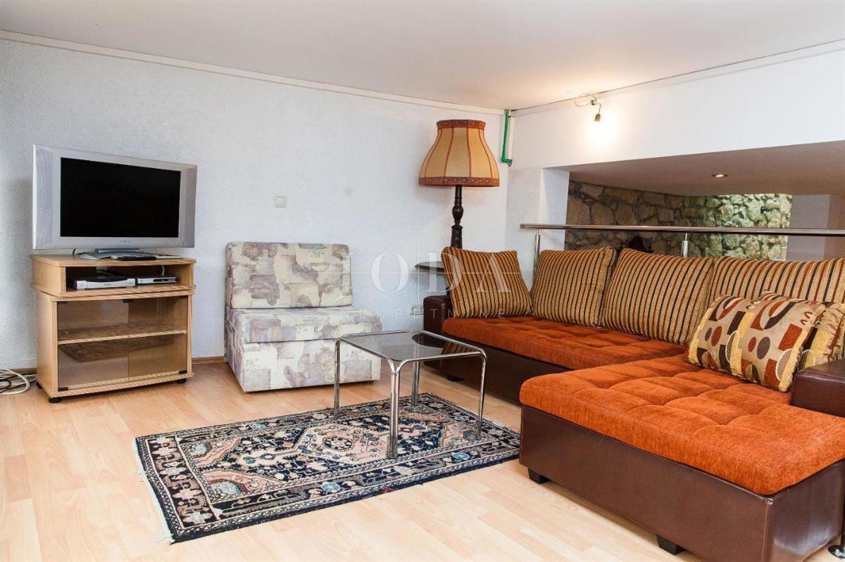 Hiša Crikvenica, 520m2