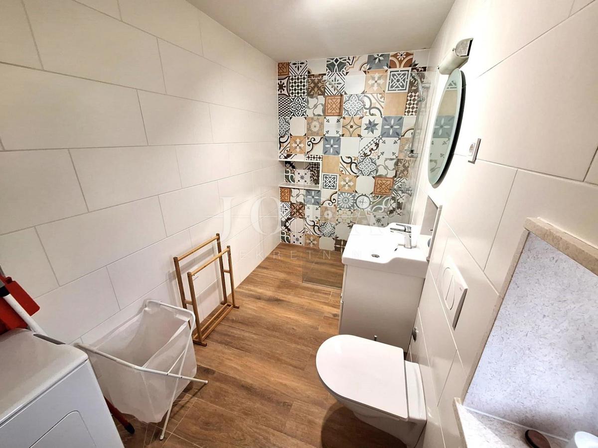 Autentična kamnita hiša z vrtom, Dobrinj - otok Krk