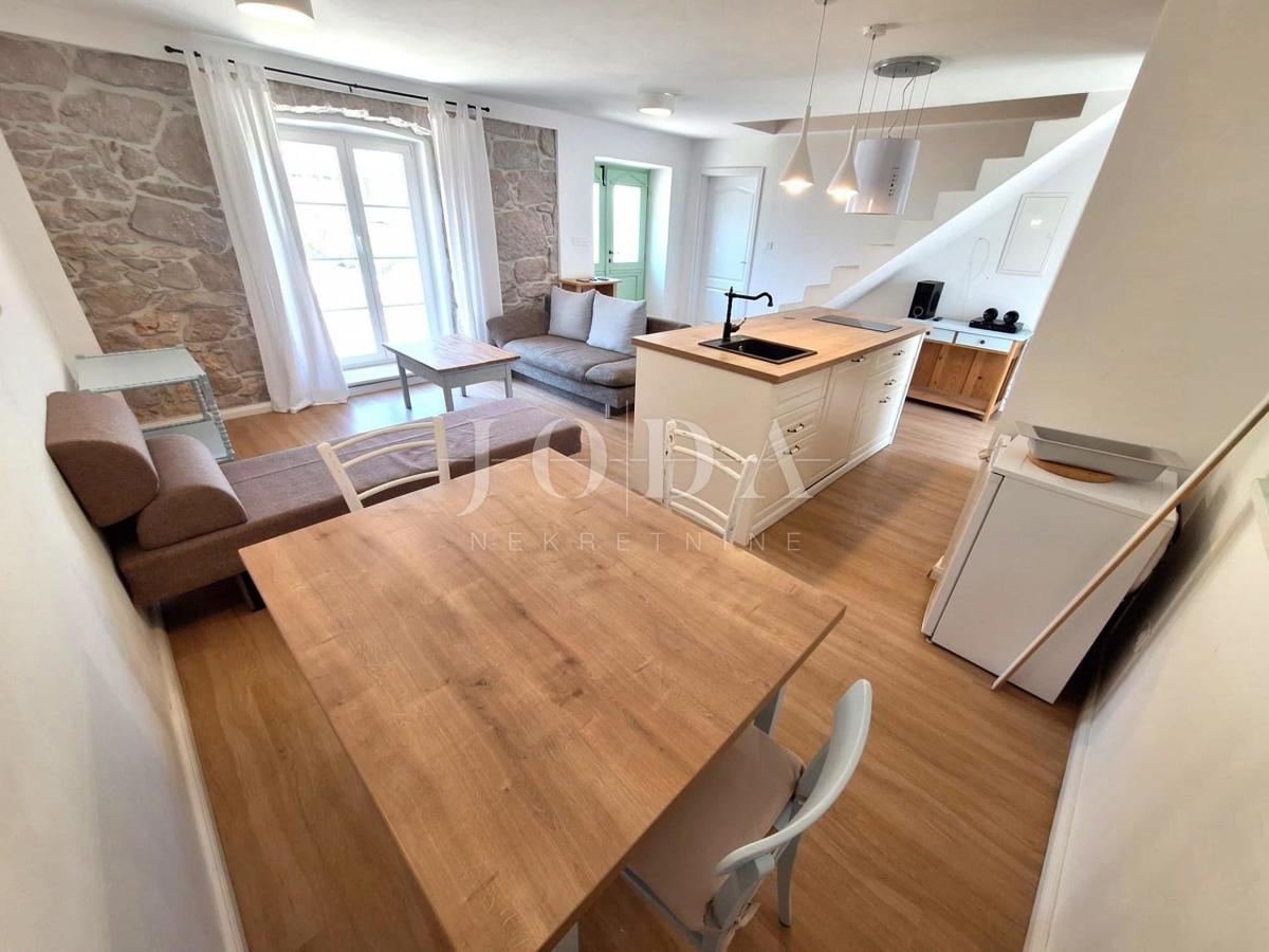 Autentična kamnita hiša z vrtom, Dobrinj - otok Krk