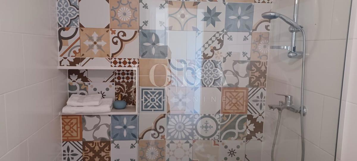 Autentična kamnita hiša z vrtom, Dobrinj - otok Krk