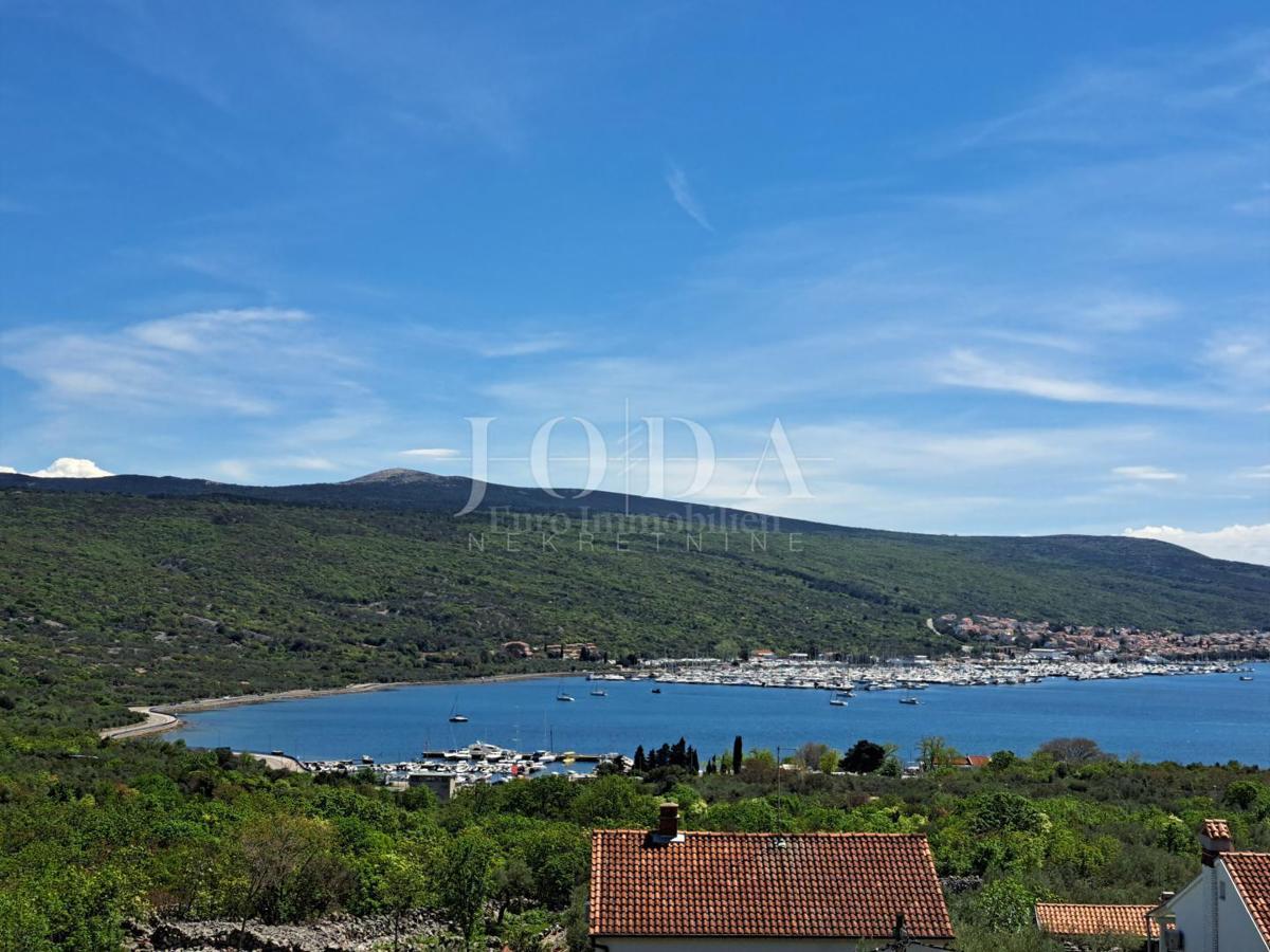 Otok Krk - apartmajska hiša s čudovitim pogledom na morje