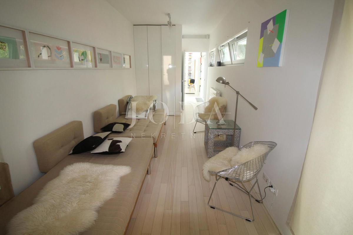 Impresivna villa na moru! Sinergija prostora, čovjeka i mora!