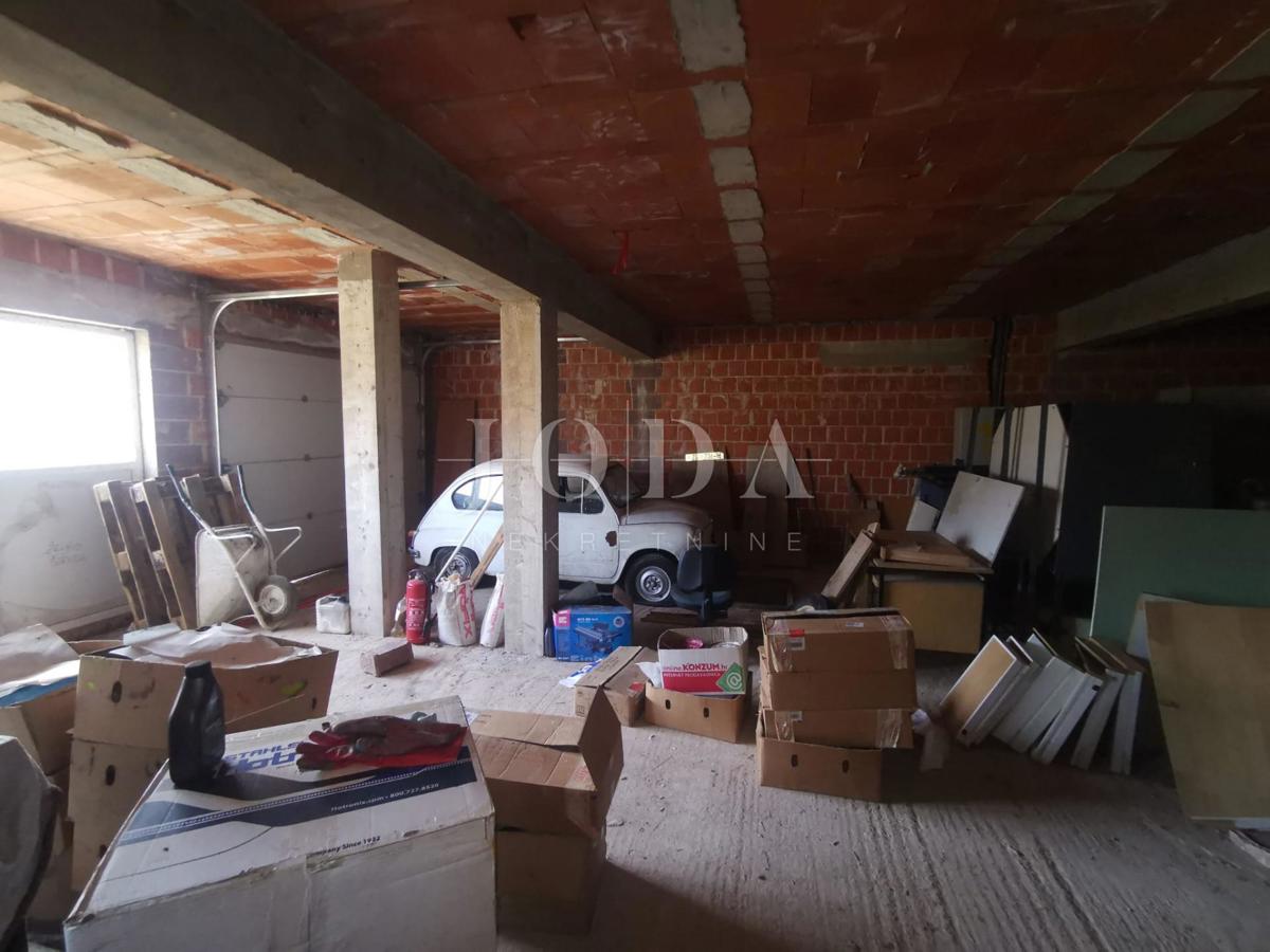 Hiša Kraljevica, 150m2
