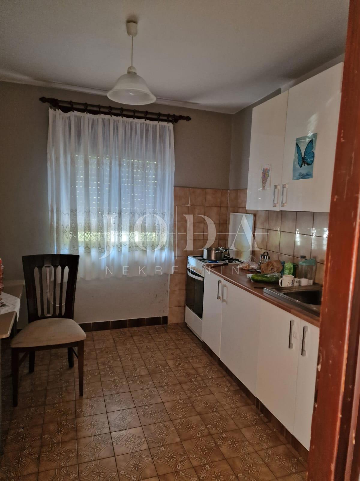 Crikvenica, dvojček na odlični lokaciji