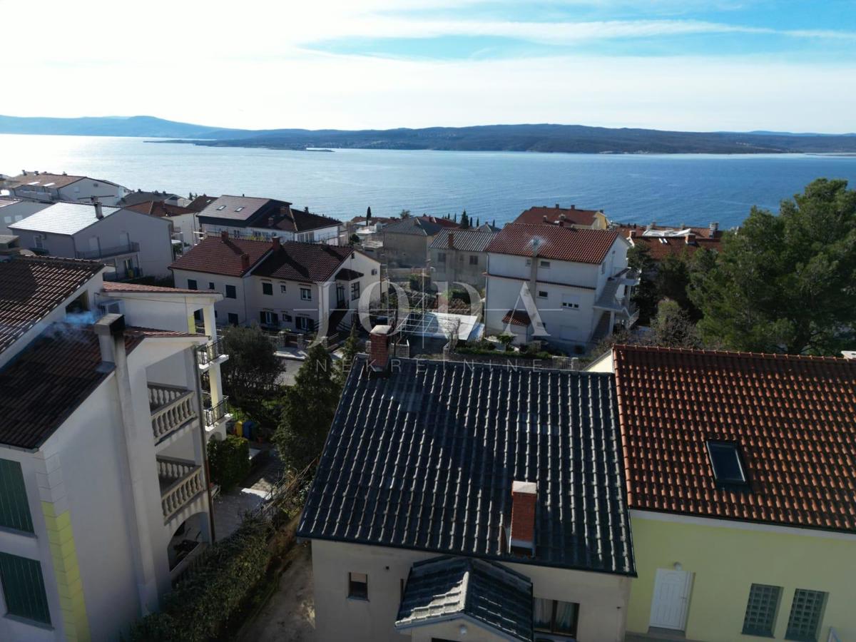 Crikvenica, dvojček na odlični lokaciji
