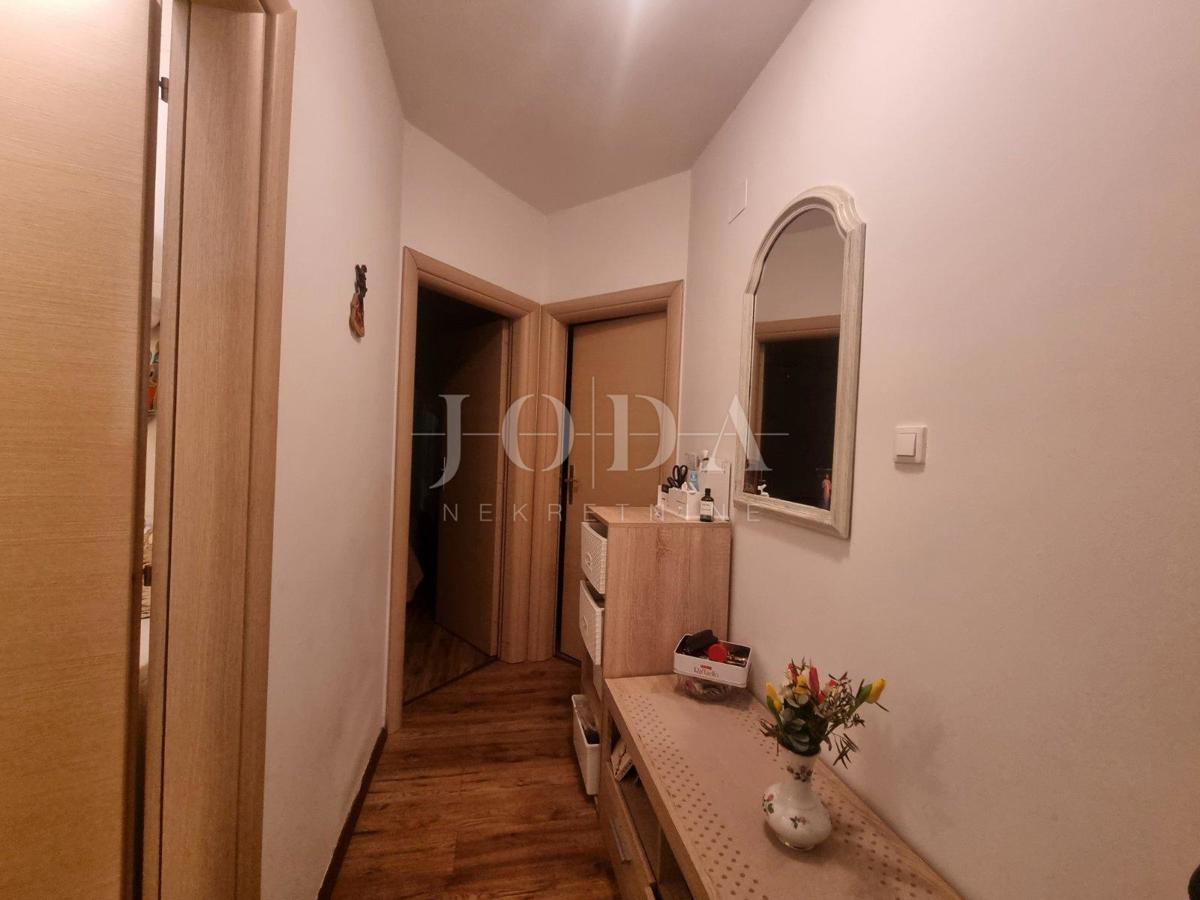 Stanovanje Novi Vinodolski, 81,19m2