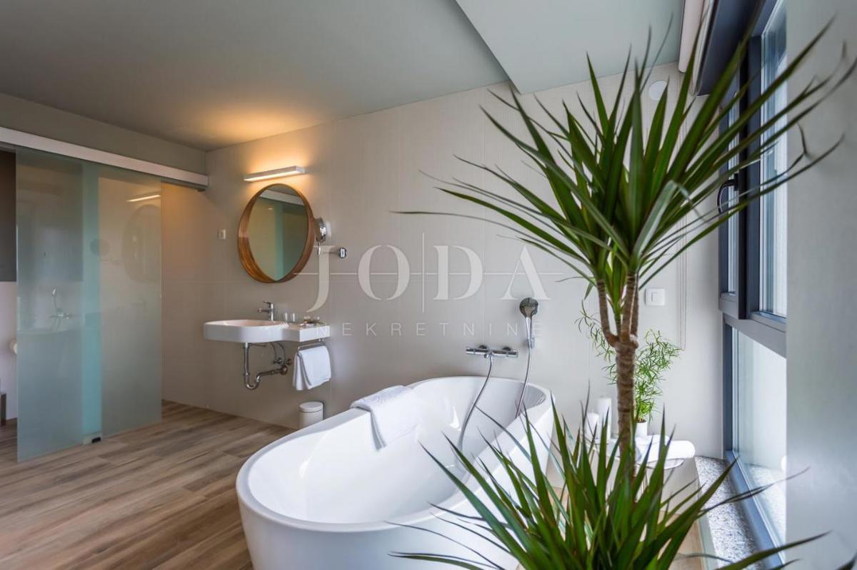 Luksuzna vila s pogledom na morje - okolica mesta Krk