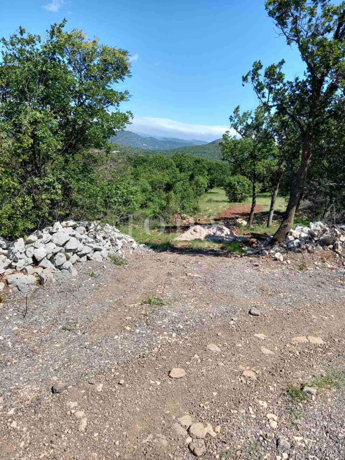 Zemljišče Donji Zagon, Novi Vinodolski, 403m2