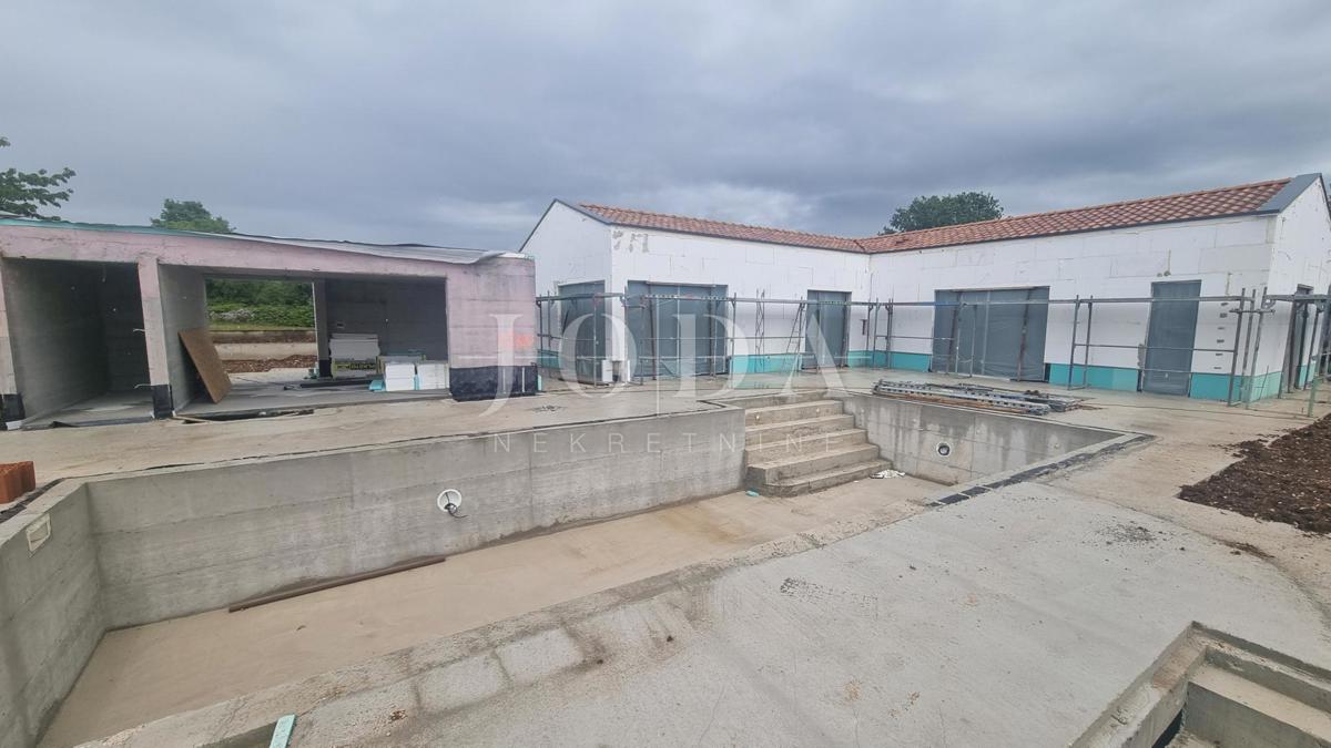 Hiša Kringa, Tinjan, 134,70m2