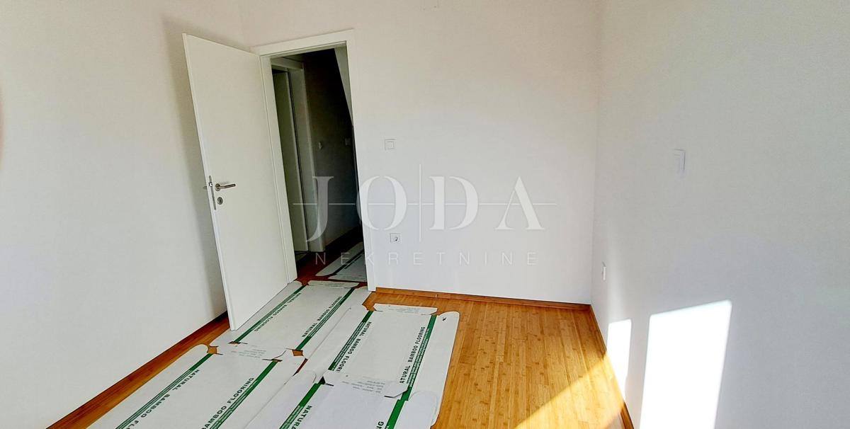 Udoben dvosobni apartma s pogledom na morje