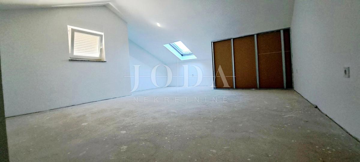 Udoben dvosobni apartma s pogledom na morje