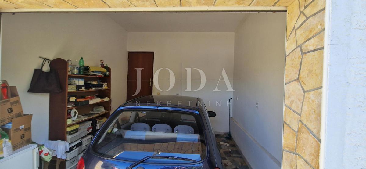 Crikvenica, lepa hiša na mirni lokaciji