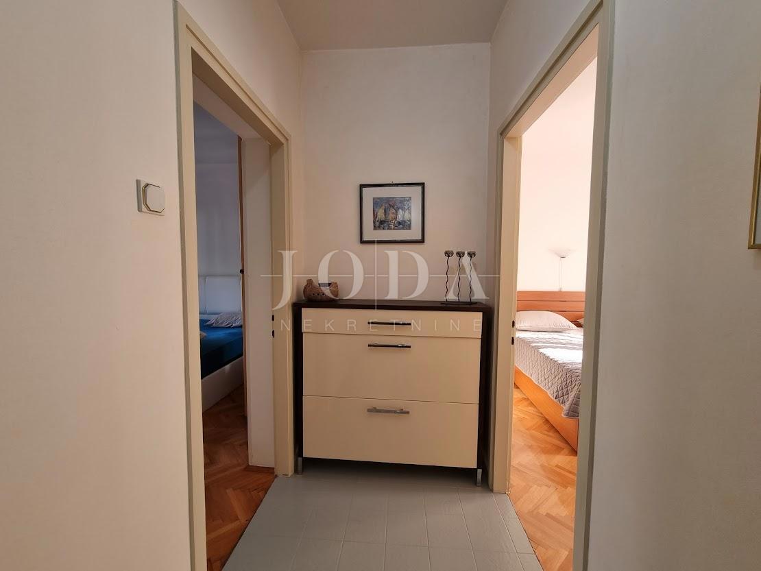 Punat - apartma na top lokaciji 100 m od morja!