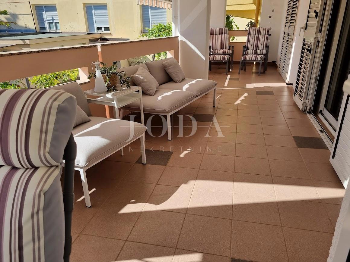 Punat - apartma na top lokaciji 100 m od morja!