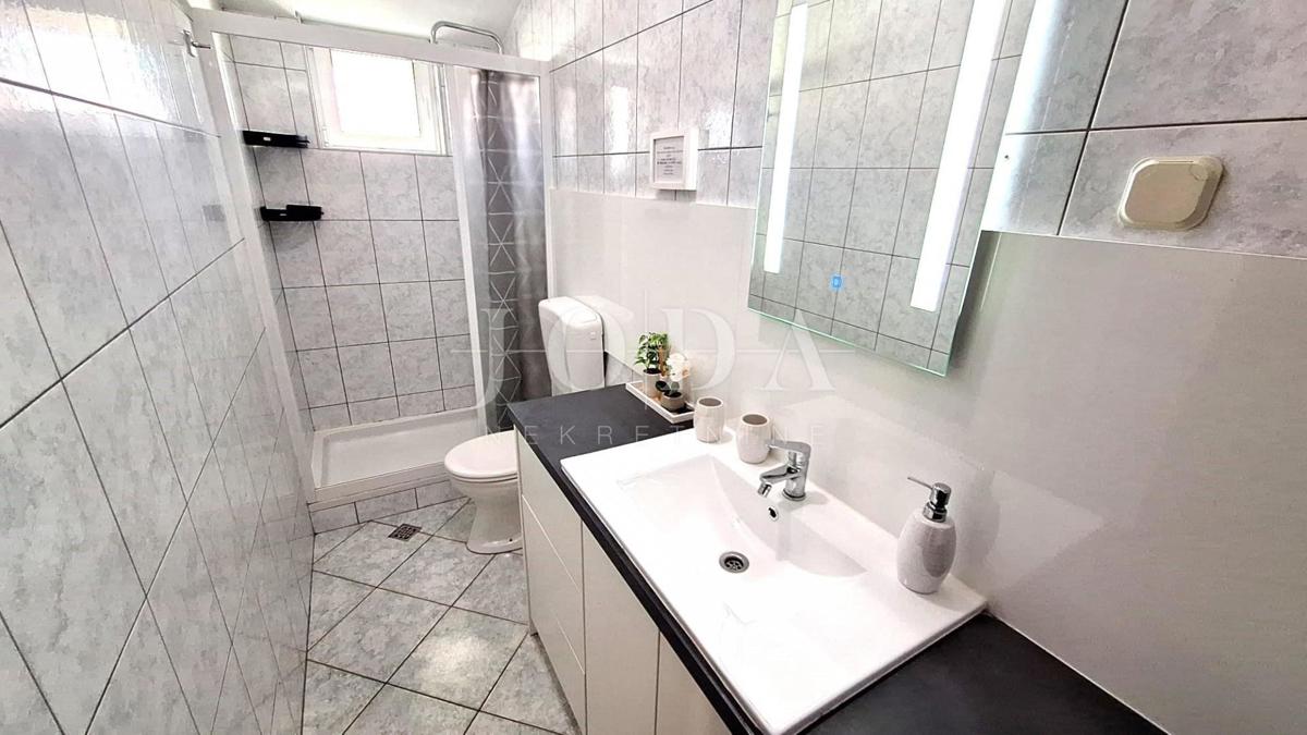  Dvosobni apartma s pogledom na morje - otok Krk