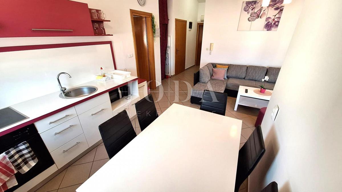  Dvosobni apartma s pogledom na morje - otok Krk