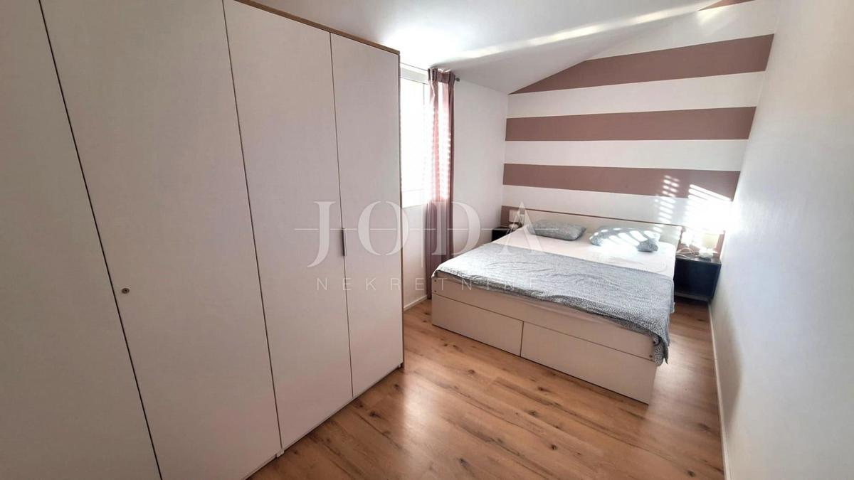  Dvosobni apartma s pogledom na morje - otok Krk